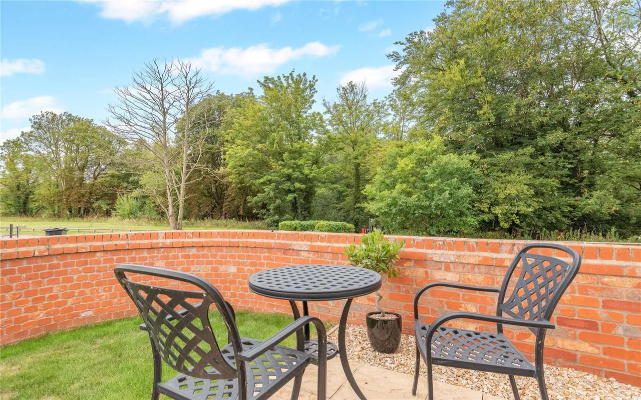 Esher Road, Sudbrooke, Lincoln, Lincolnshire, LN2 2ZG, photo 4