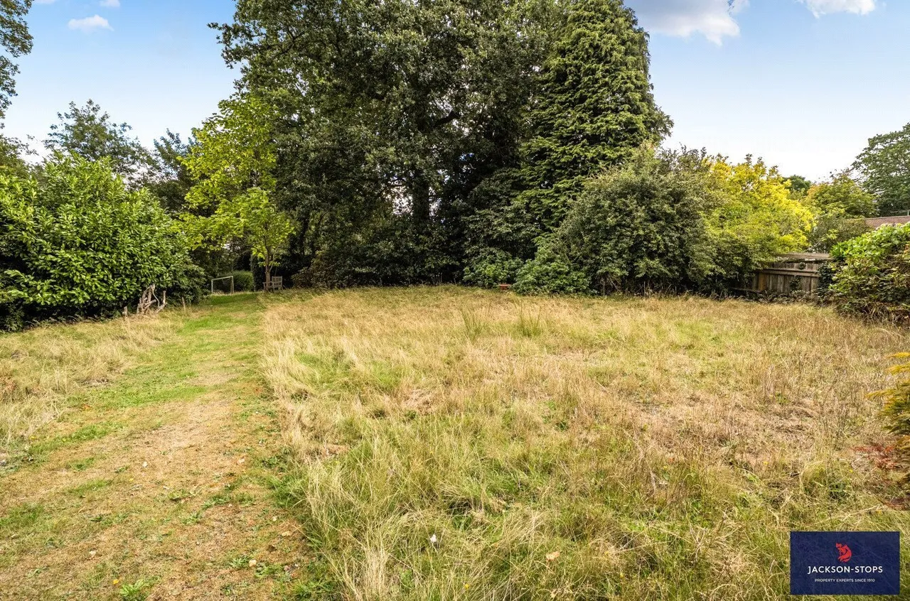 Weathercock Lane, Woburn Sands, MK17, photo 2