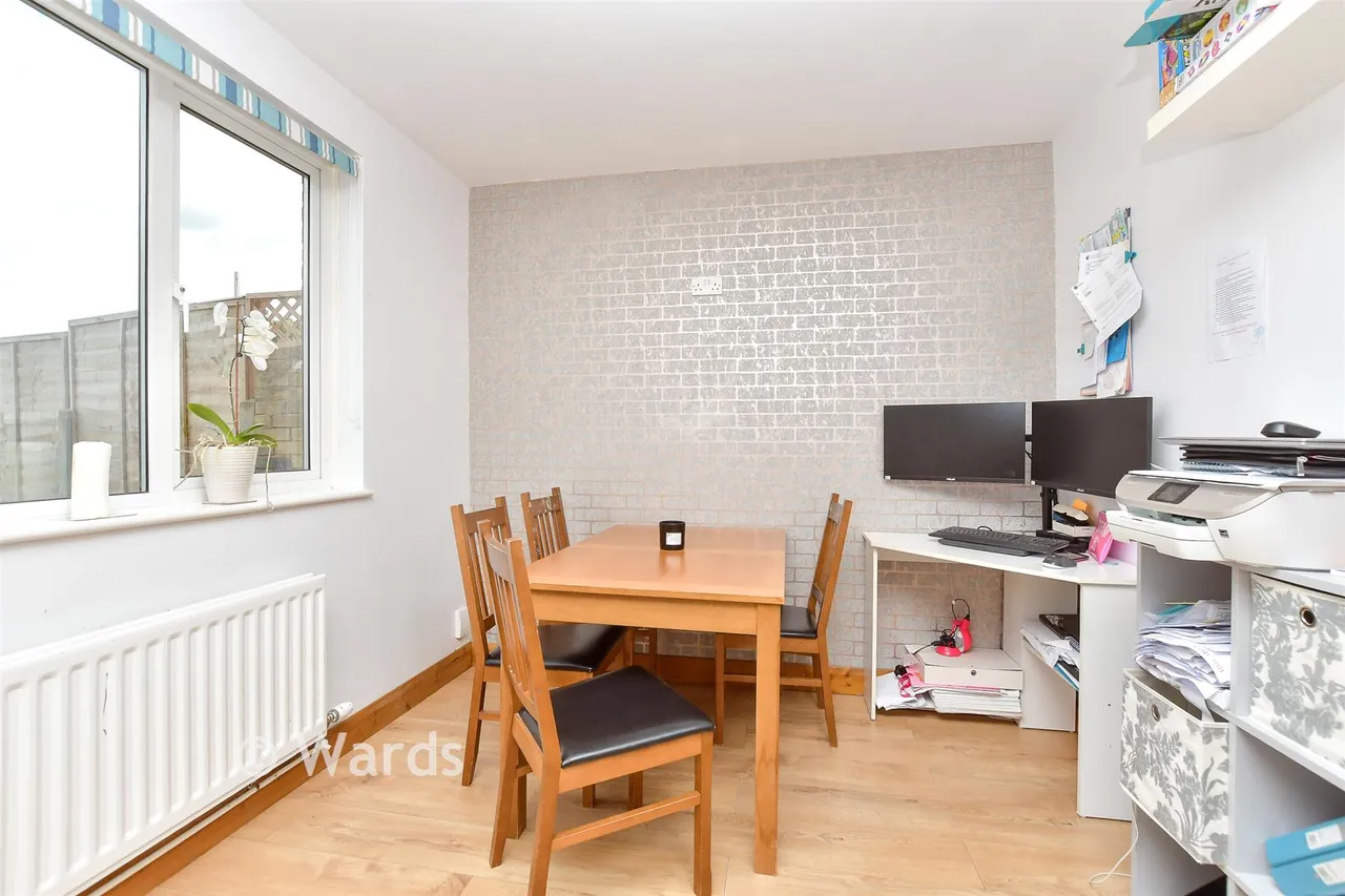 Blenheim Road, Sittingbourne, ME10, photo 4