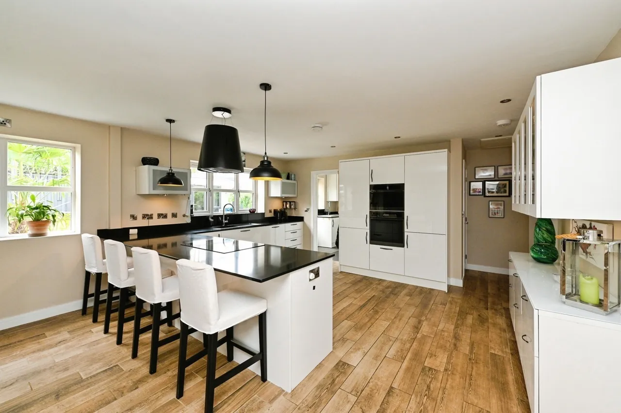Sherwood Close, Downham Market, Norfolk, PE38, photo 4