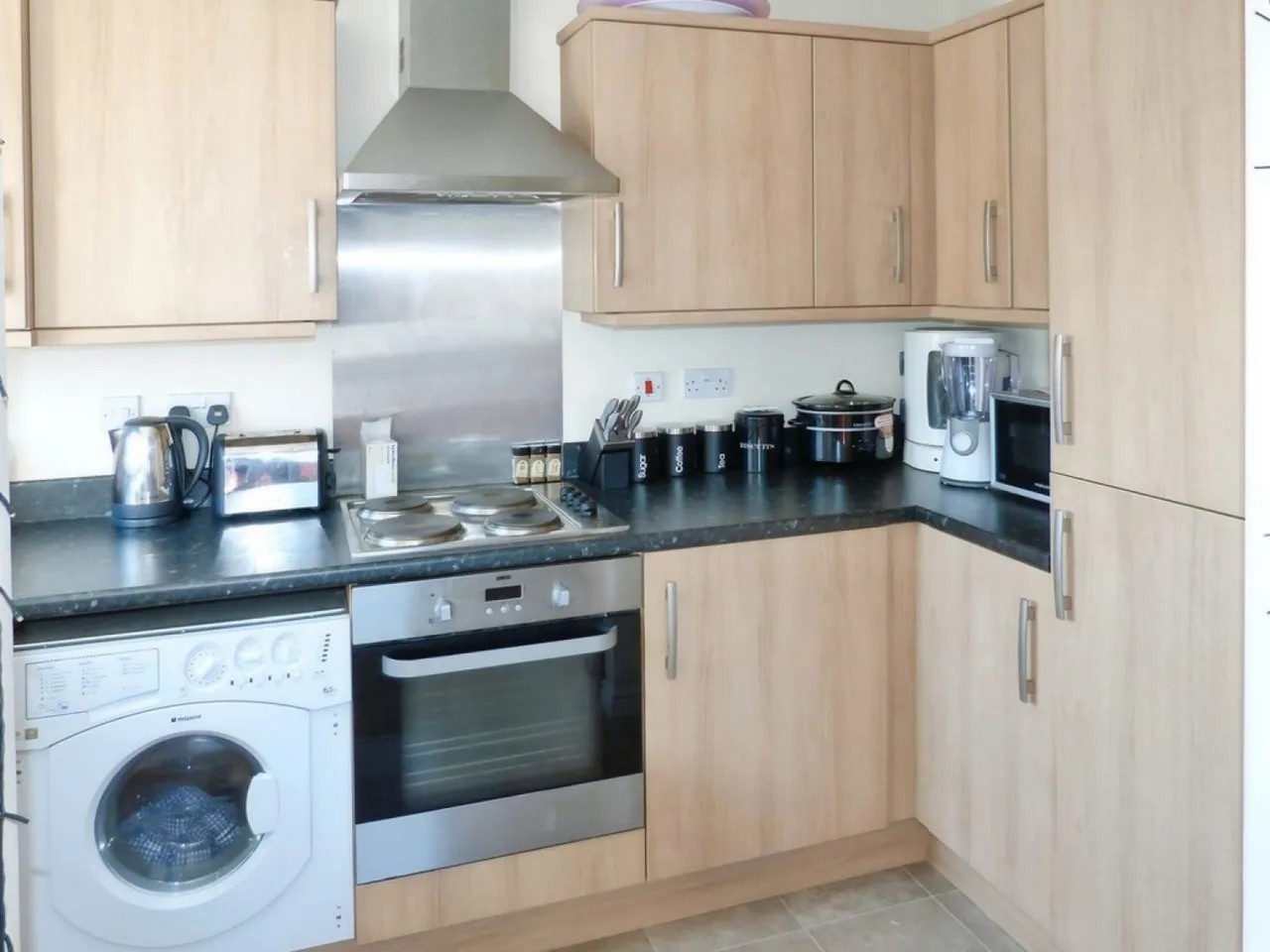 Longhorn Avenue, Gloucester, GL1, photo 4