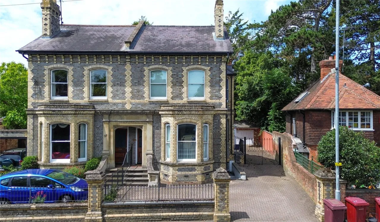 Church Road, Earley, RG6, photo 29