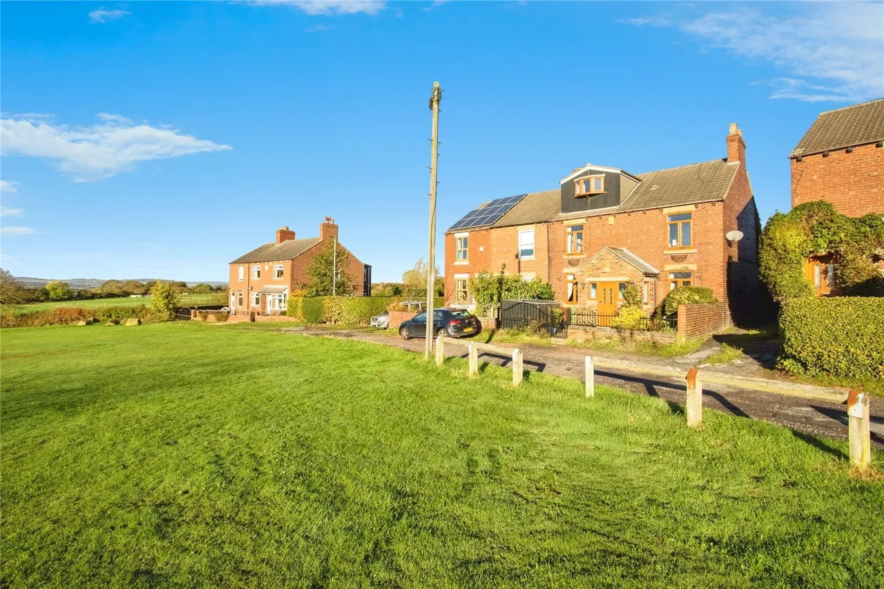 Greenside, Havercroft, Wakefield, West Yorkshire, WF4, photo 22