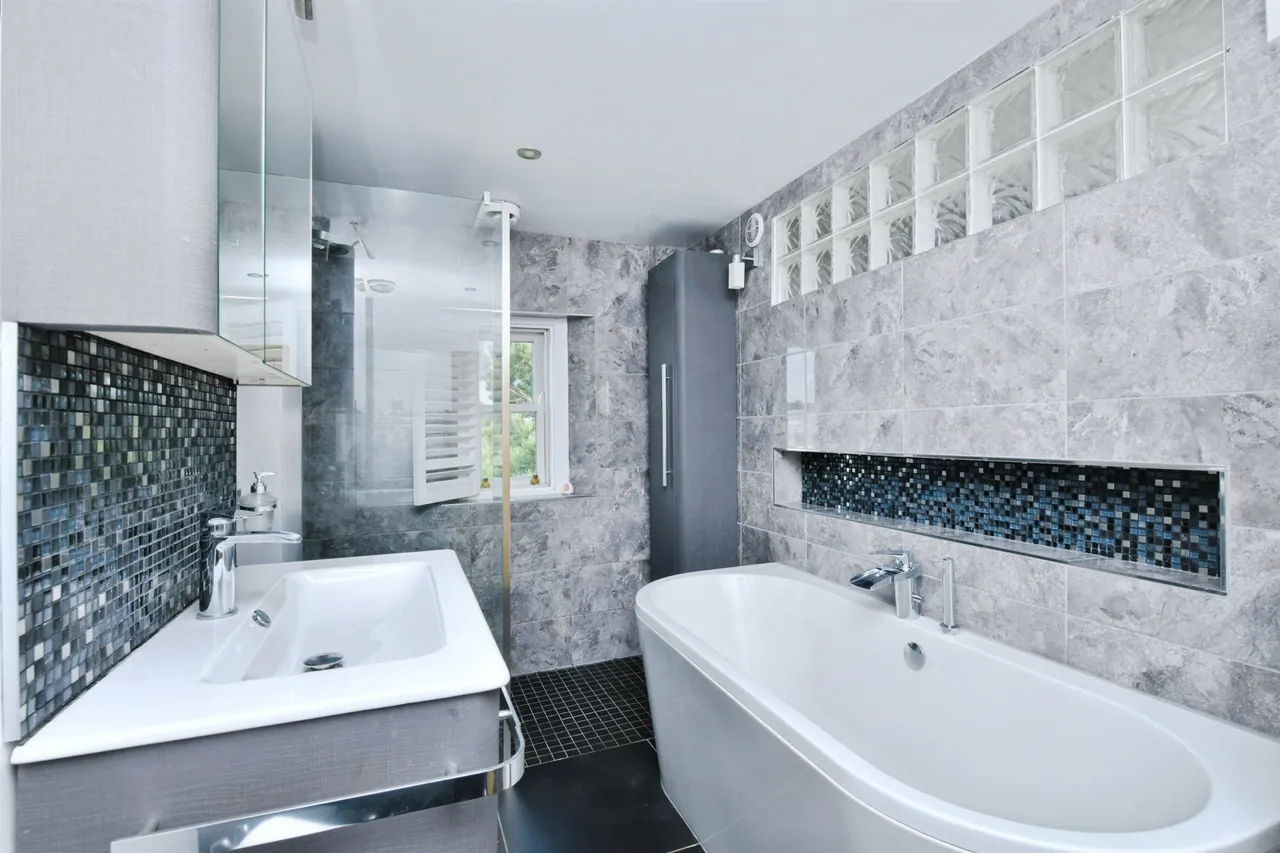 Tamar Street, Torpoint, PL11, photo 12
