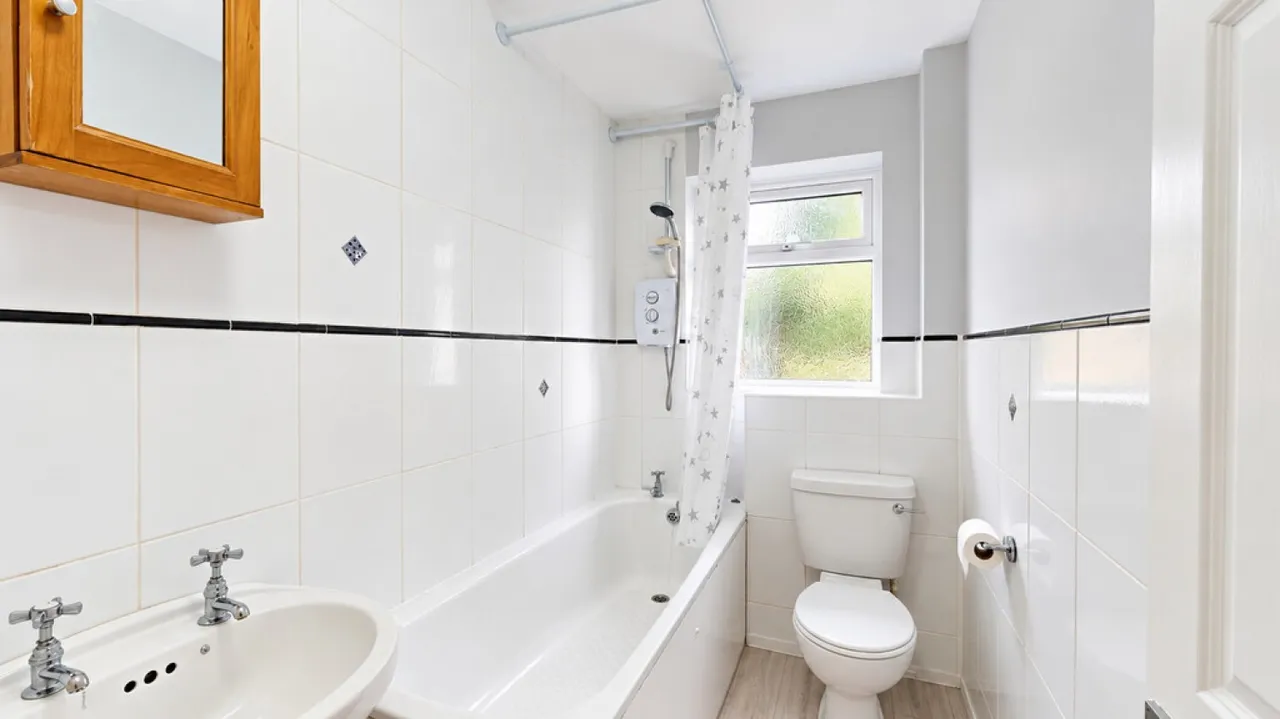 Coombe Hill Crescent, Thame, OX9, photo 10