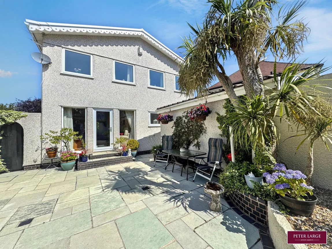 5 bed house for sale — West Avenue, Prestatyn, Denbighshire, LL19 9EY