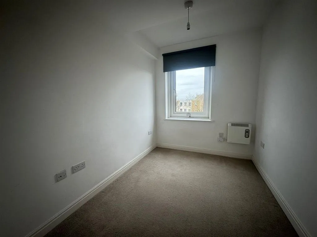 Great Western Street, Aylesbury, HP20, photo 2