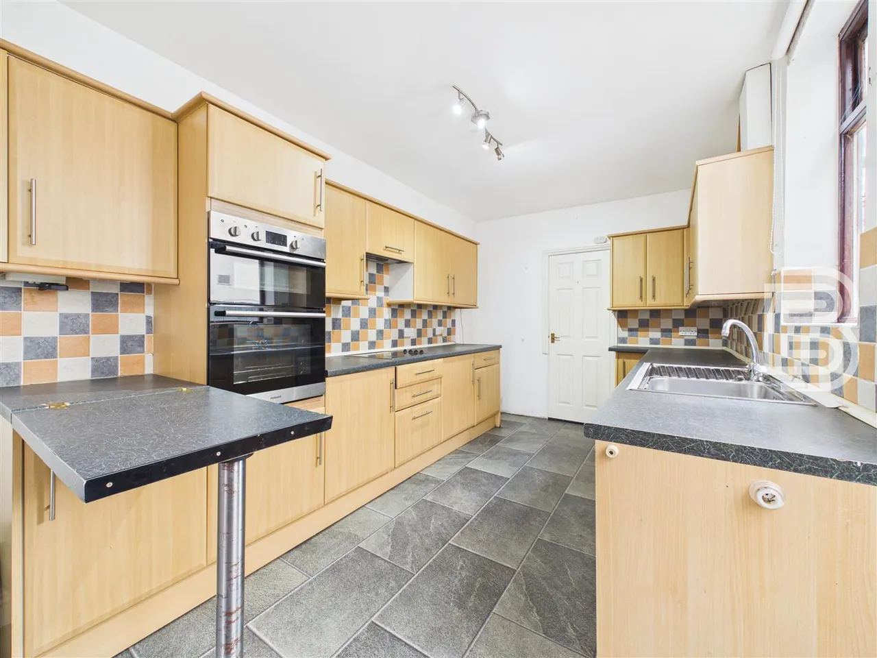 Boughton Road, Rugby, photo 6