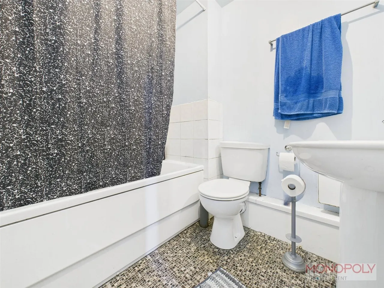 Pendinas, Wrexham, LL11, photo 6