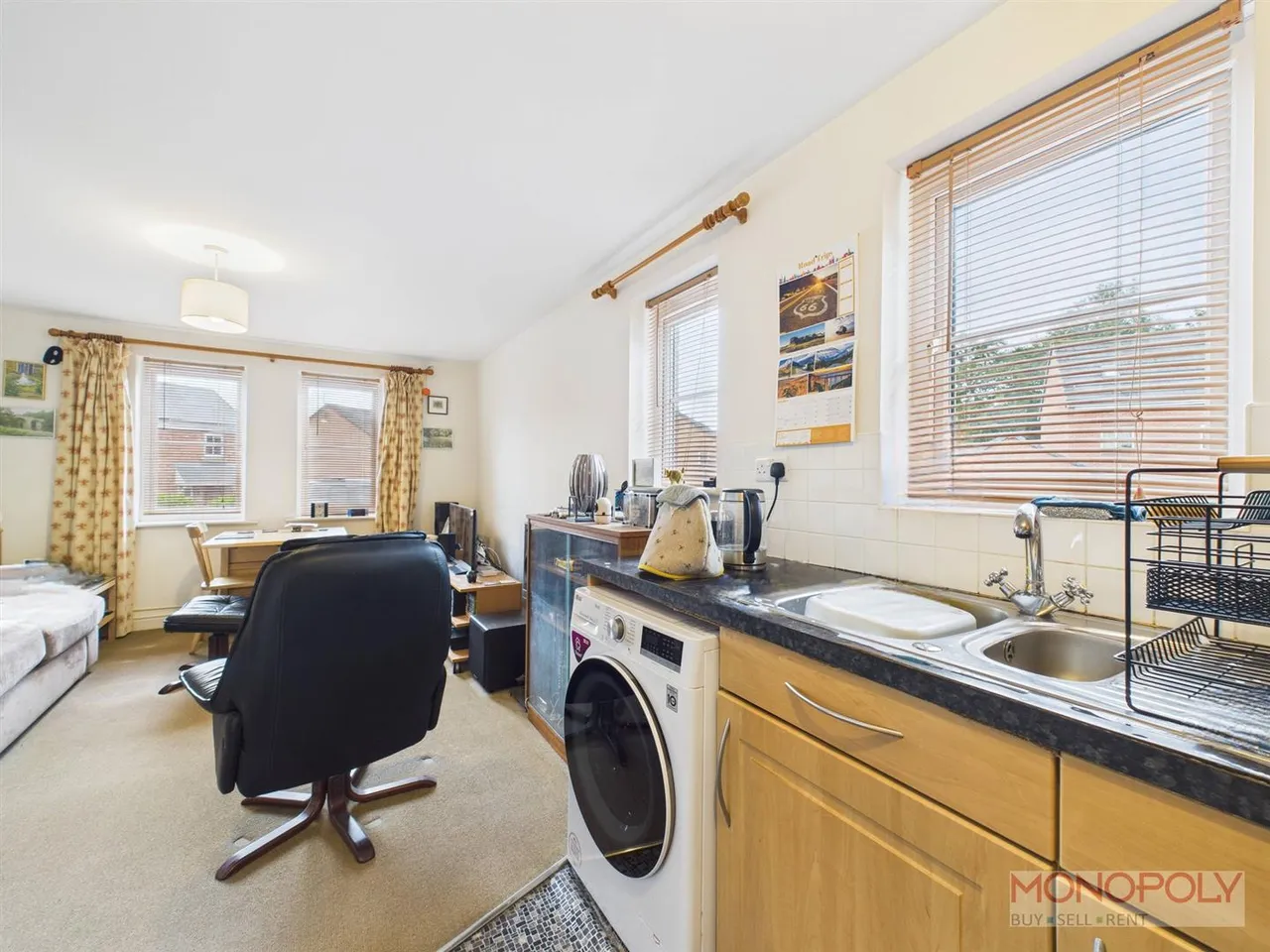 Pendinas, Wrexham, LL11, photo 4