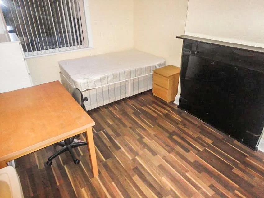 Wellington Road, Fallowfield, M14, photo 9