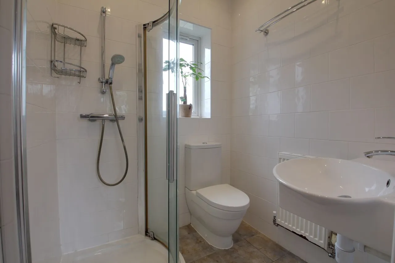 Ontario Place, Leeds, LS7, photo 14