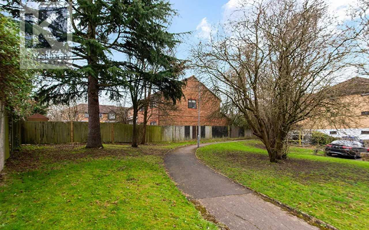 20, Agate House, Percy Gardens - KT4 7RX, photo 10