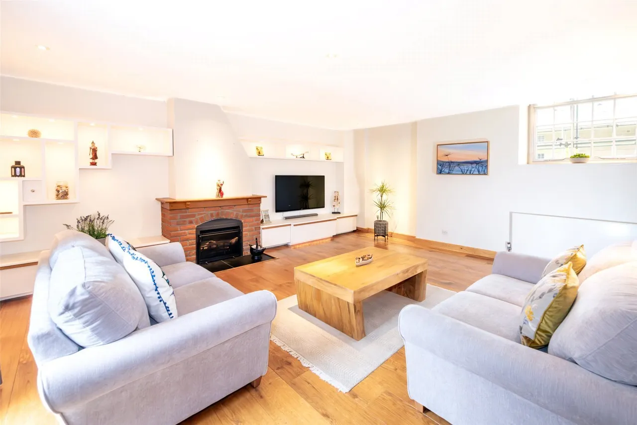 The Old Stables, Langton Long, DT11, photo 4