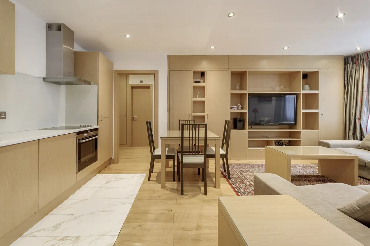 2 bed flat for sale — Brompton Road, London, SW3