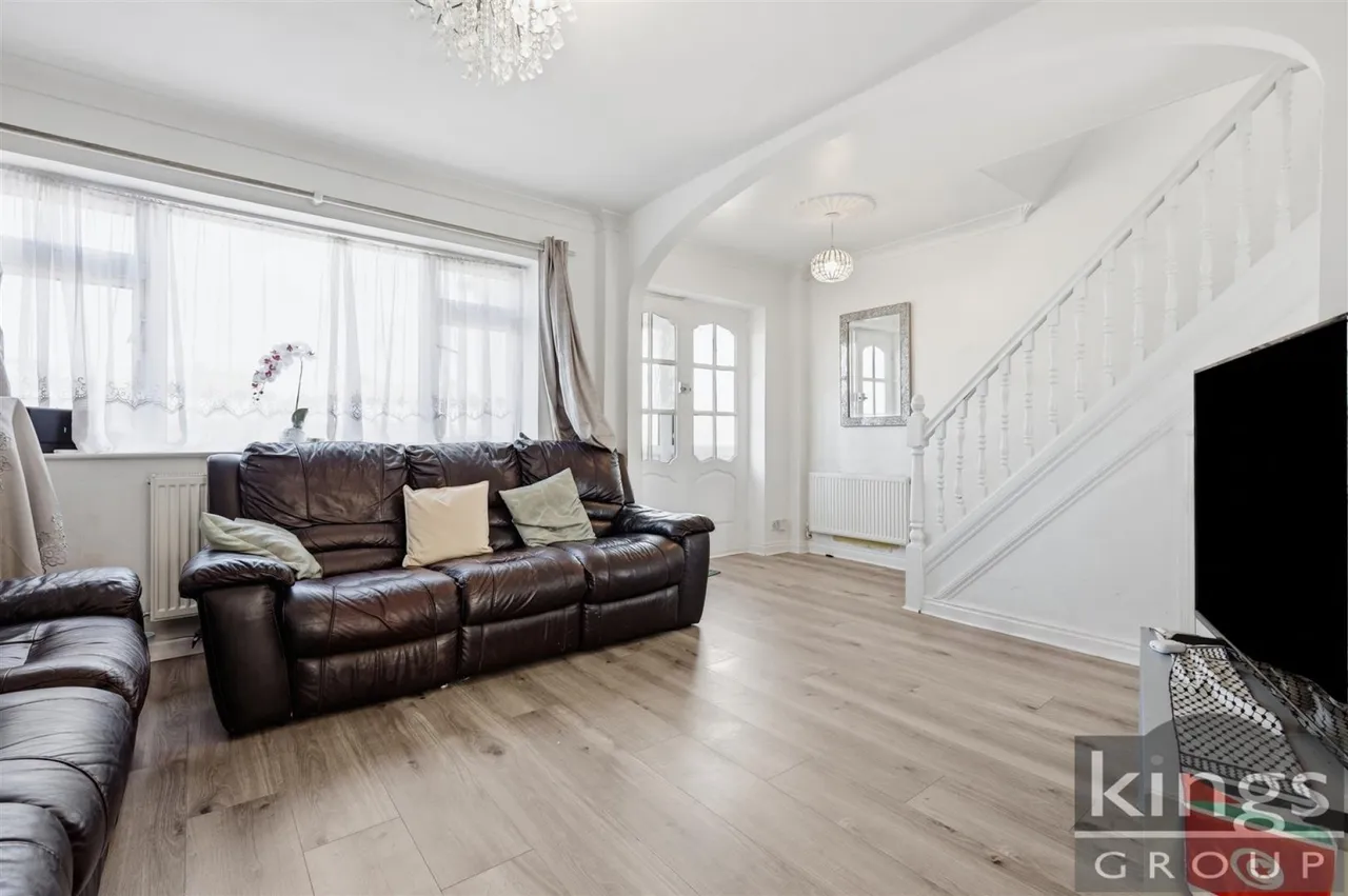 Holmesdale, Waltham Cross, photo 4