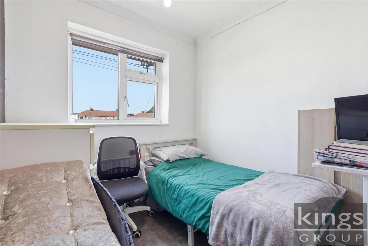 Holmesdale, Waltham Cross, photo 9