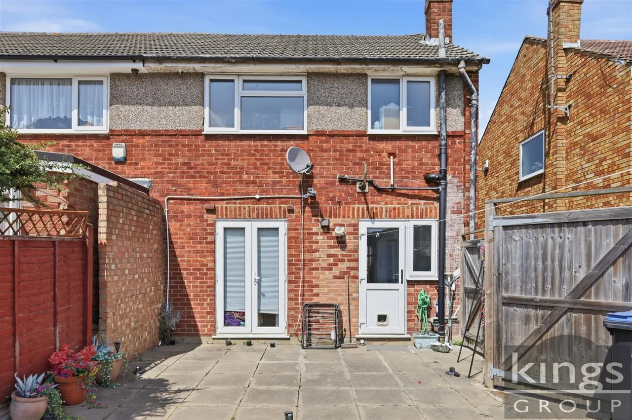 Holmesdale, Waltham Cross, photo 15