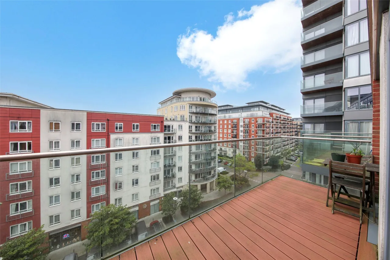 Boulevard Drive, London, NW9 5QF, photo 7
