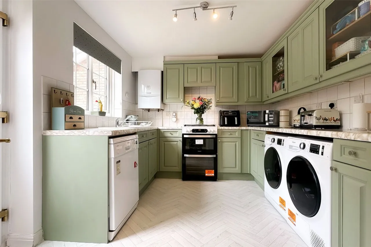 Littlehampton, BN17, photo 5
