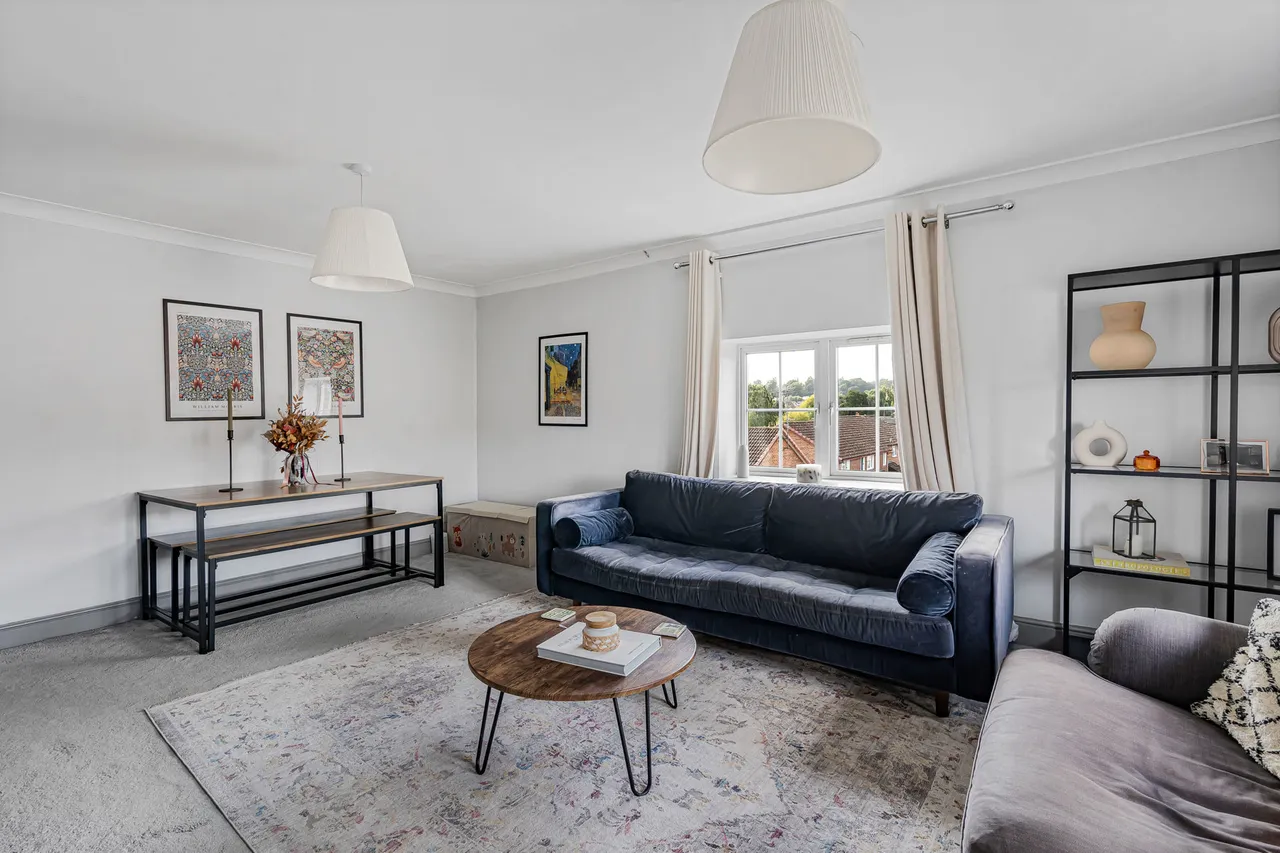 Llanaway House, Meadrow, GU7, photo 12
