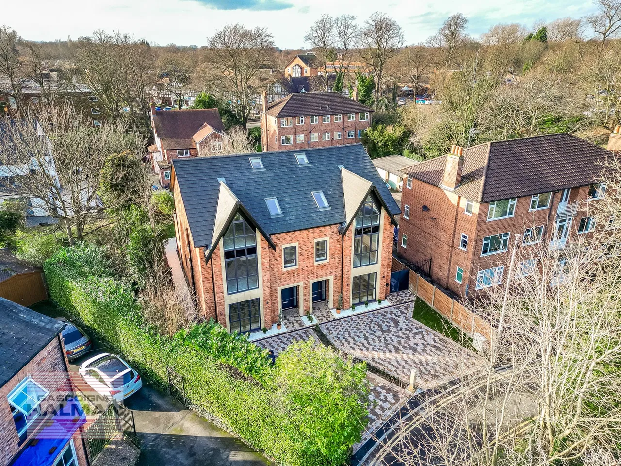 Brooklands Crescent, Sale, photo 33