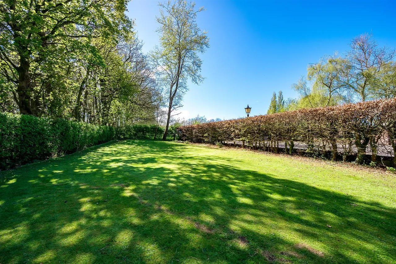 St Helens Road, Rainford, WA11, photo 54