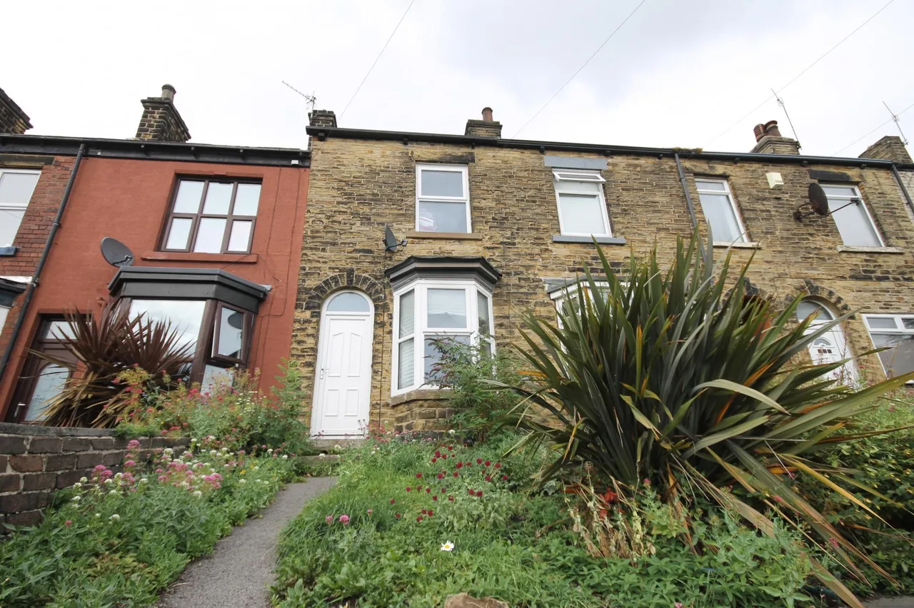 3 bed house to rent, City Road, Sheffield, S2