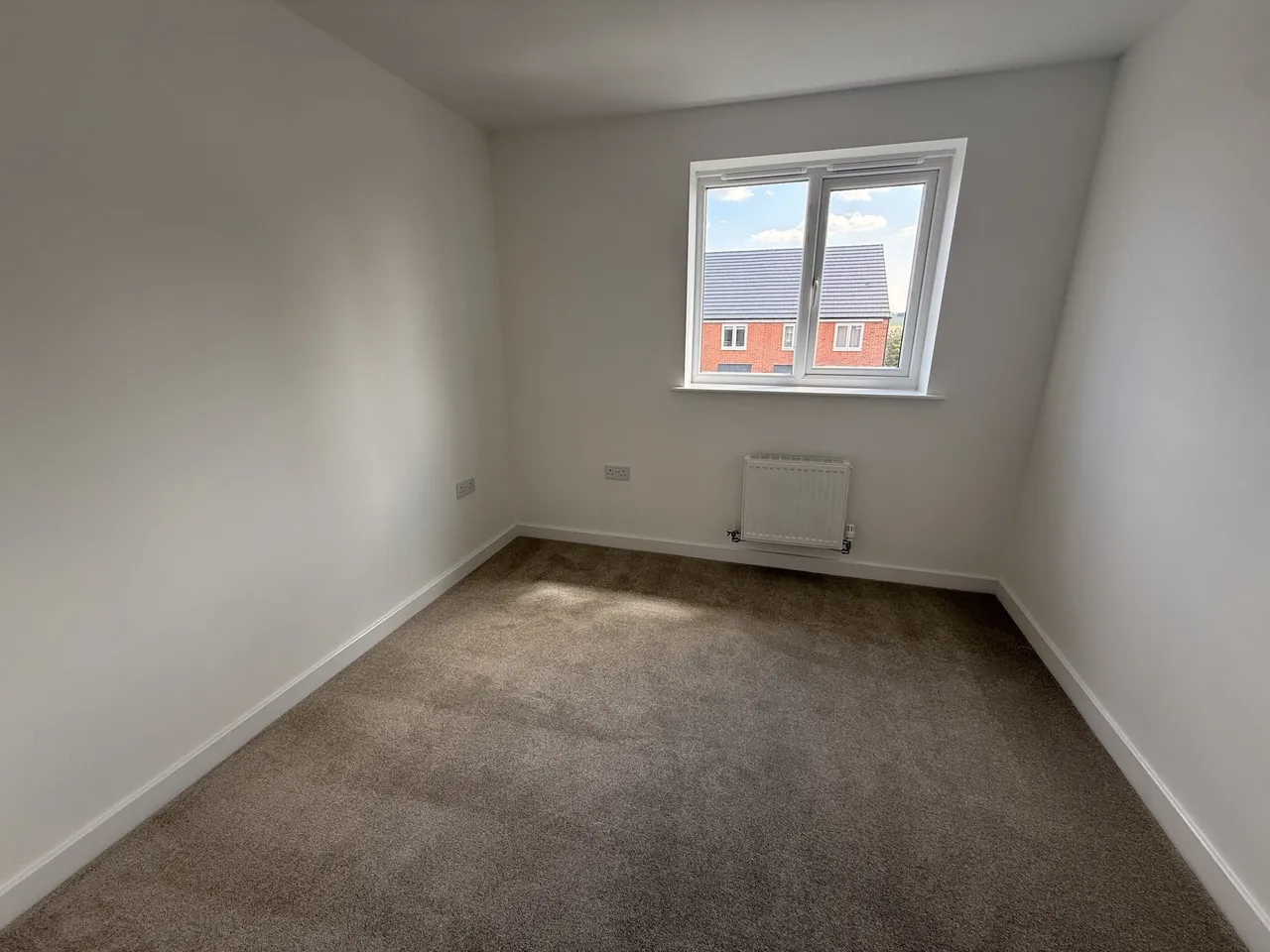 Maudlin Close, Rivers Walk, Stanley, Durham, DH9 6FL, photo 4
