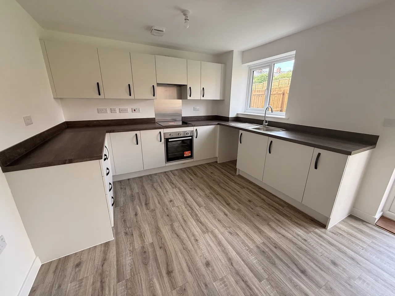 Maudlin Close, Rivers Walk, Stanley, Durham, DH9 6FL, photo 3