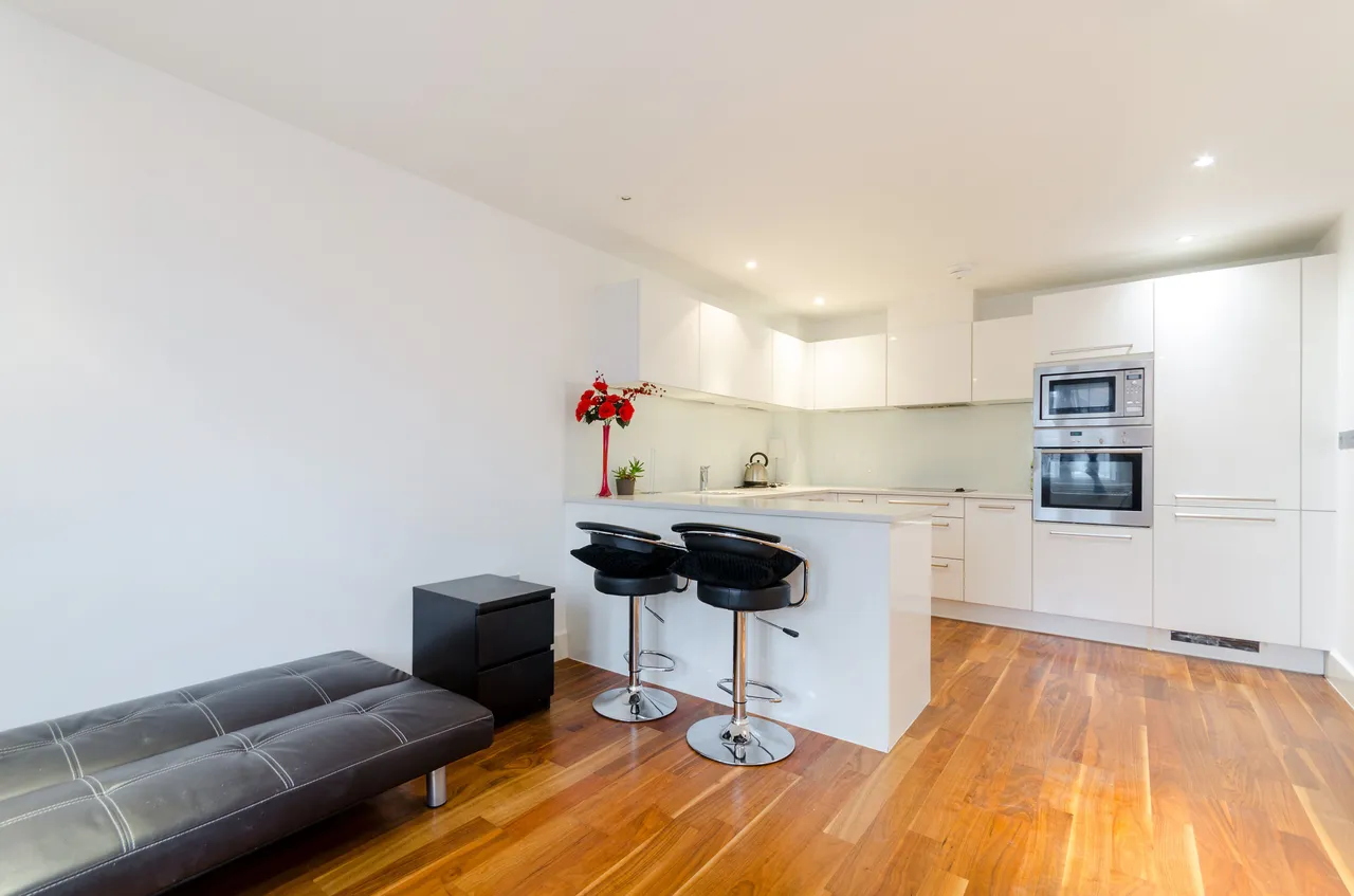 Flat 4, 322 Ewell Road, Surbiton, photo 10