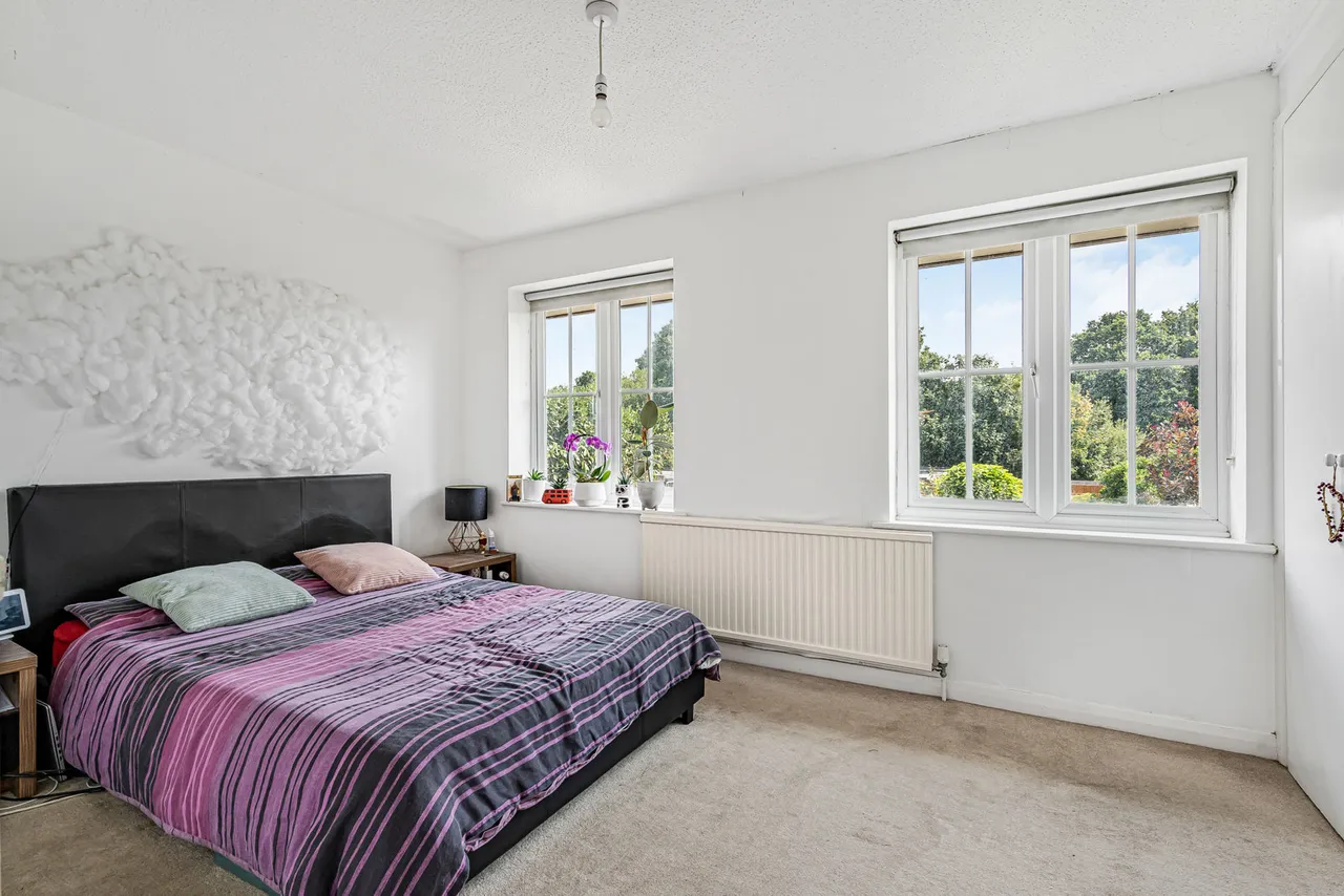 Larkfield, Cobham, KT11, photo 5