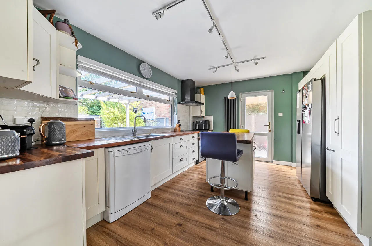 Heathfield Close, Chandler's Ford, SO53, photo 8