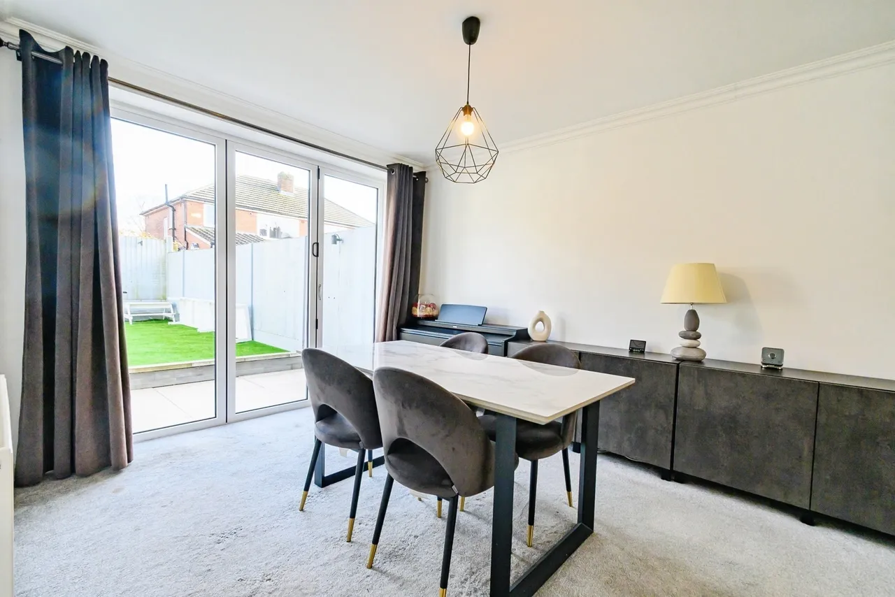 Bridgewater Road, Worsley, Manchester, Greater Manchester, M28, photo 6