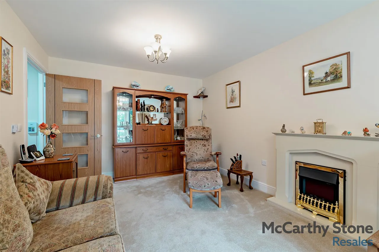 The Oval, Stafford, ST17, photo 6