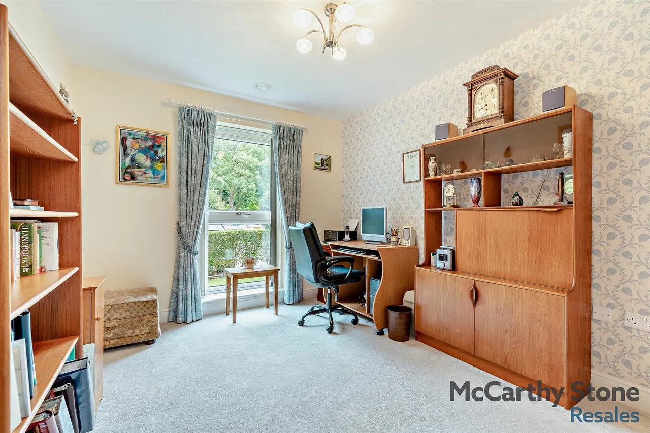 The Oval, Stafford, ST17, photo 17