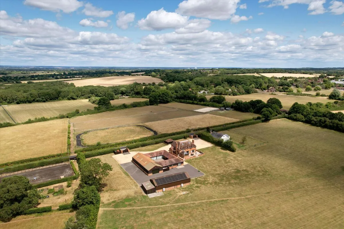 house for sale, Bottle Lane, Warfield, RG42