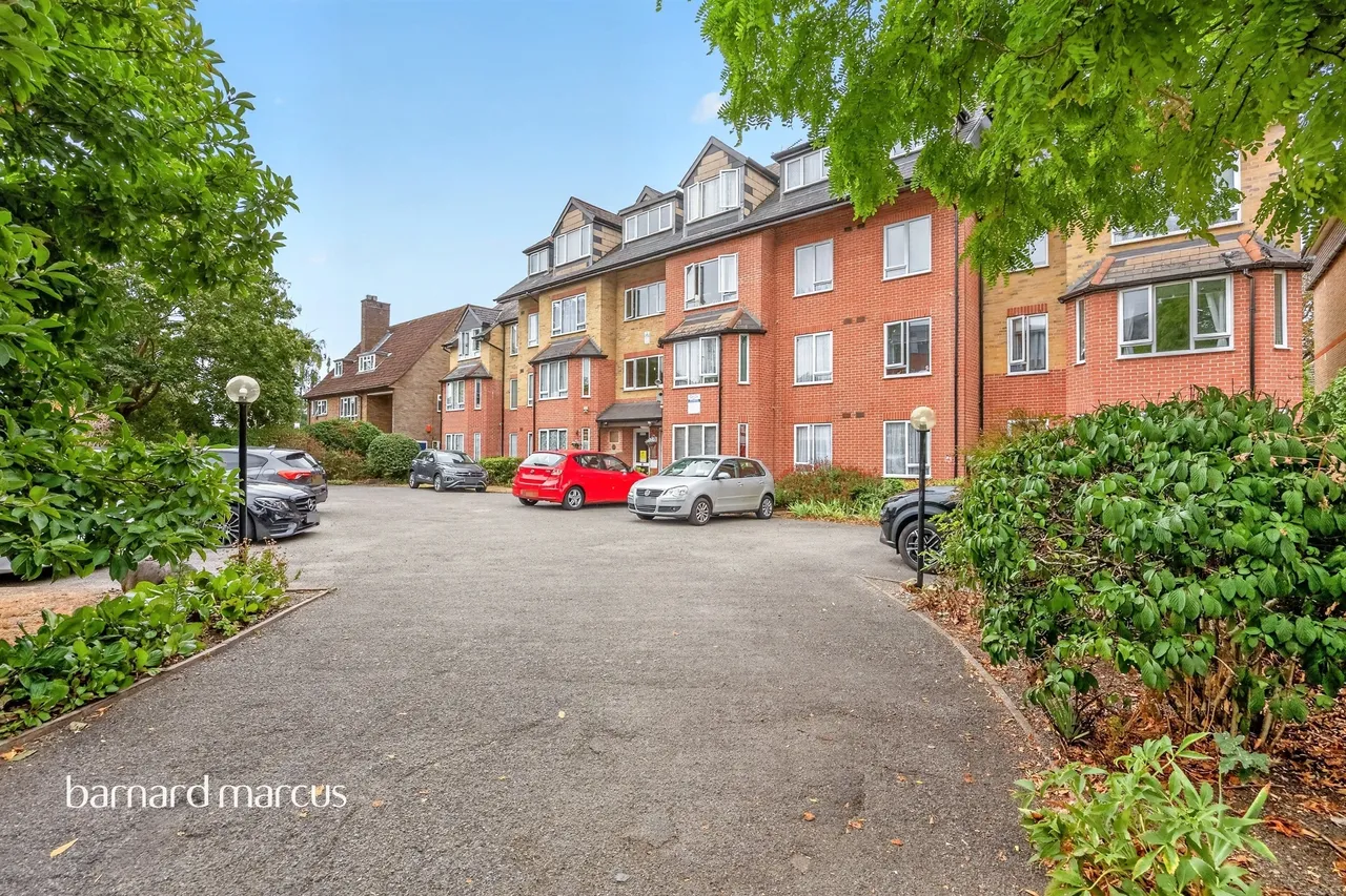 Brighton Road, South Croydon, CR2, photo 23