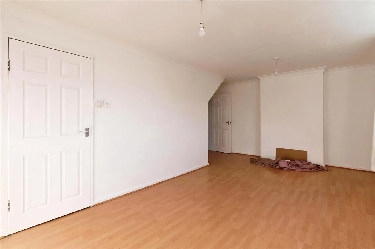 Timberlog Lane, Basildon, Essex, SS14, photo 5