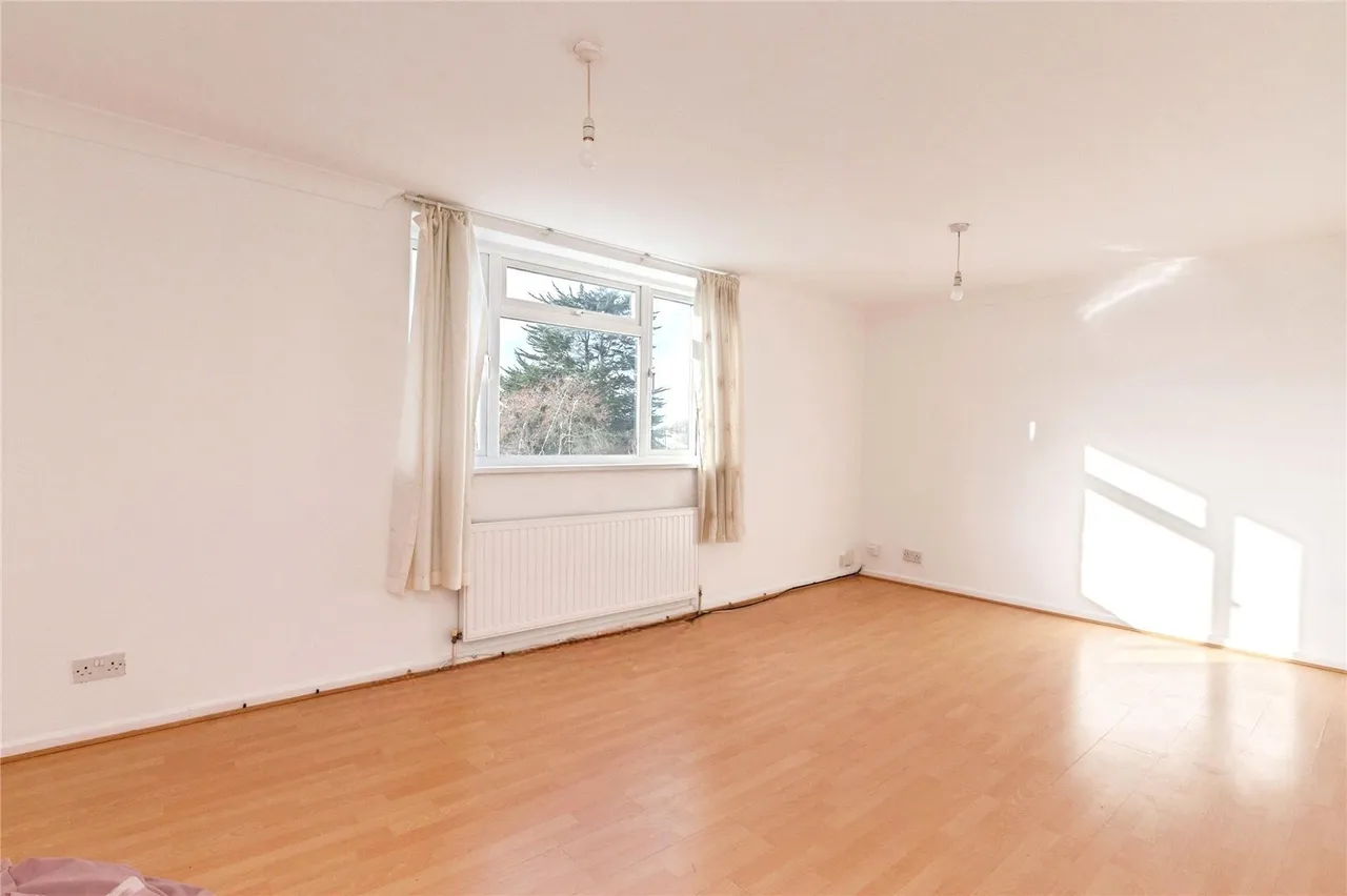 Timberlog Lane, Basildon, Essex, SS14, photo 6