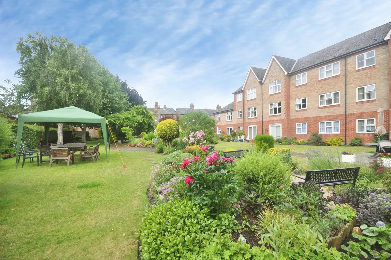 112 Godfreys Mews, Chelmsford, Essex, CM2 0XE, photo 8