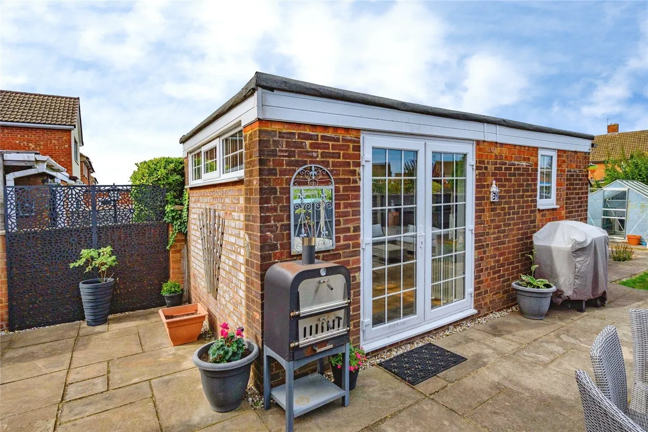 Buckwood Avenue, Dunstable, LU5, photo 12