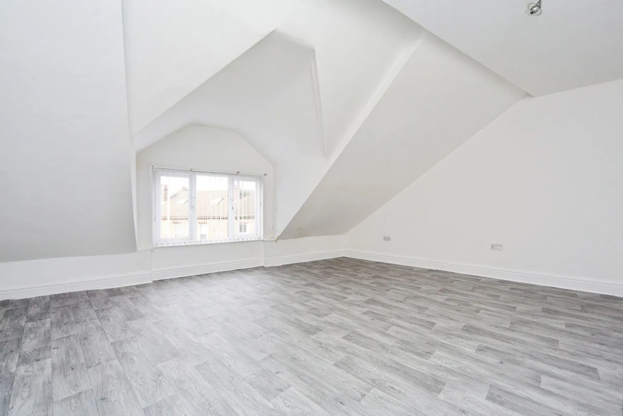 Walton Village, Walton, L4, photo 16