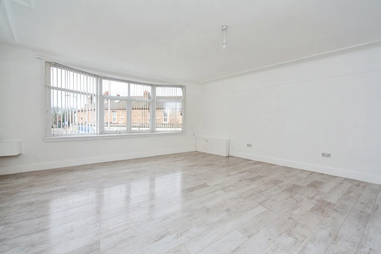 Walton Village, Walton, L4, photo 4
