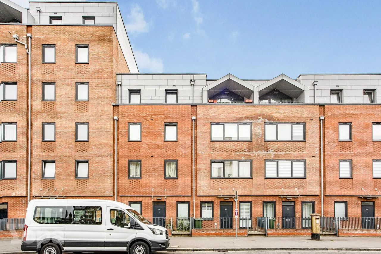 2 bed flat for sale, Vauxhall Place, Dartford, DA1