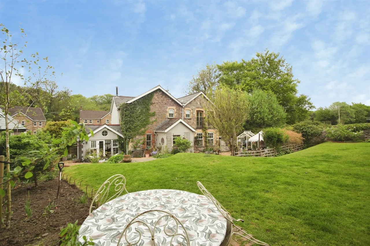 School Road, Pontyclun, CF72, photo 2