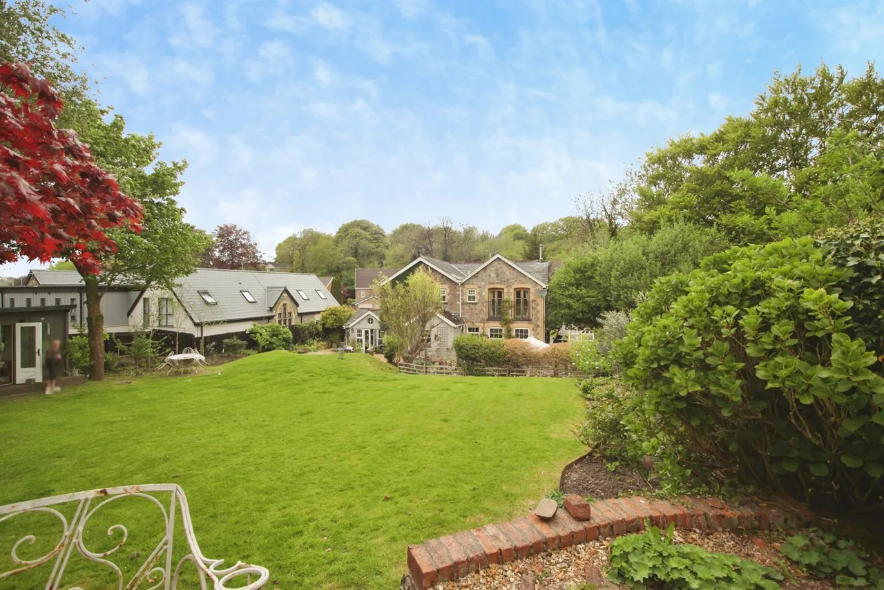 School Road, Pontyclun, CF72, photo 14