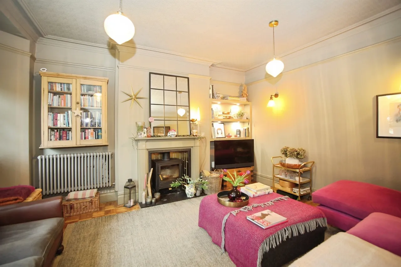 School Road, Pontyclun, CF72, photo 16