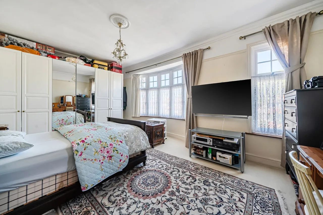 Southwood Road, SE9, photo 16