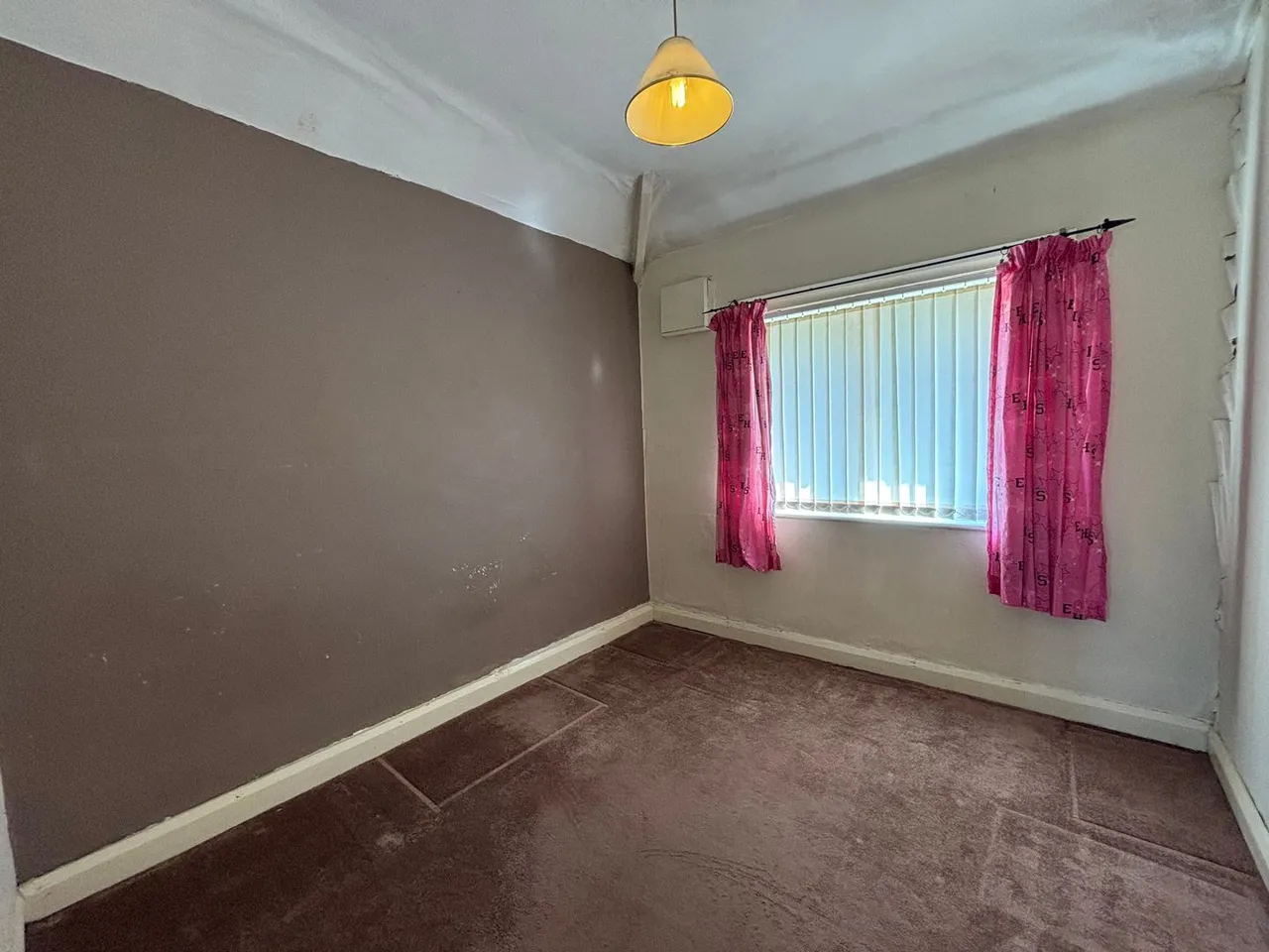 Sycamore Road, Delves, photo 11